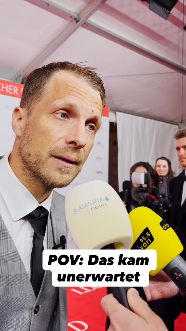 Valentina Ruckle beim Red-Carpet-Interview auf dem Deutschen Filmball 2026